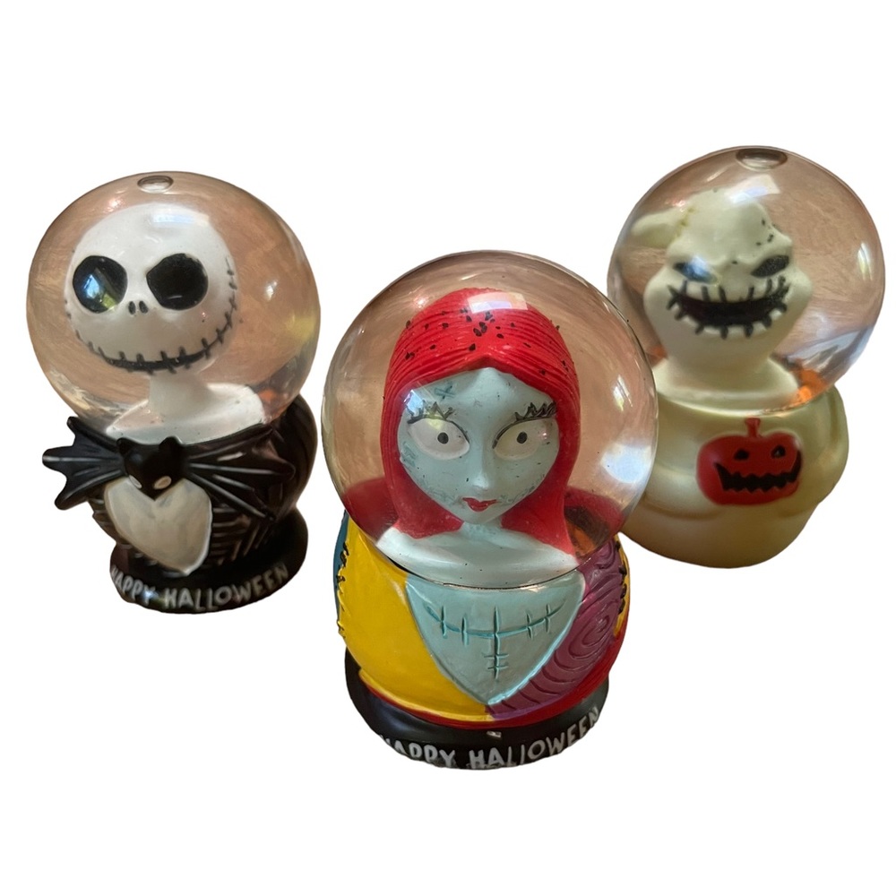 DISNEY HALLOWEEN NIGHTMARE BEFORE CHRISTMAS MINI GLOBE SET